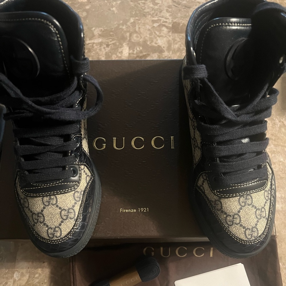 Gucci sneakers